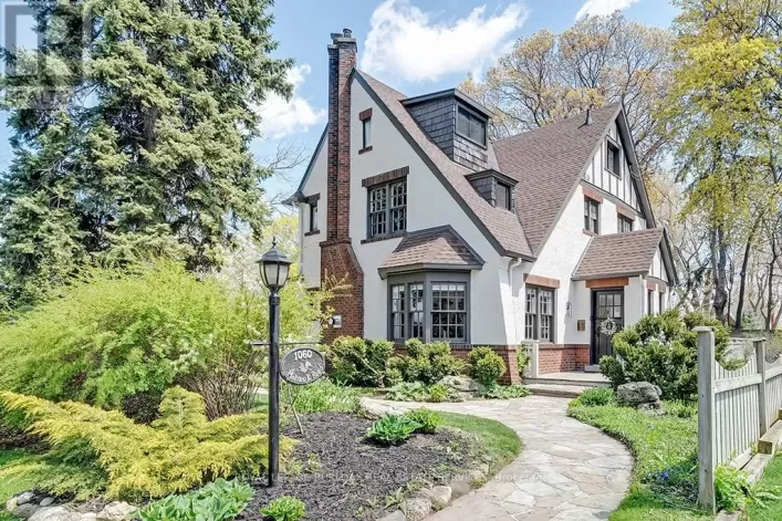 1060 MOHAWK ROAD, Burlington