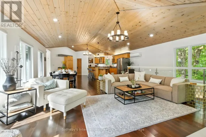 1060 NORTH KAHSHE LAKE ROAD, Gravenhurst