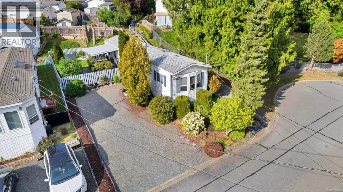 1061 Waterman Rd, Mill Bay