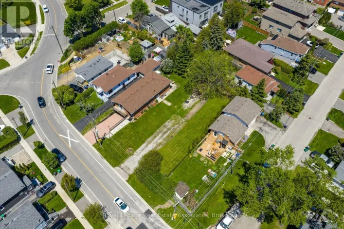 1063 ALEXANDRA AVENUE, Mississauga