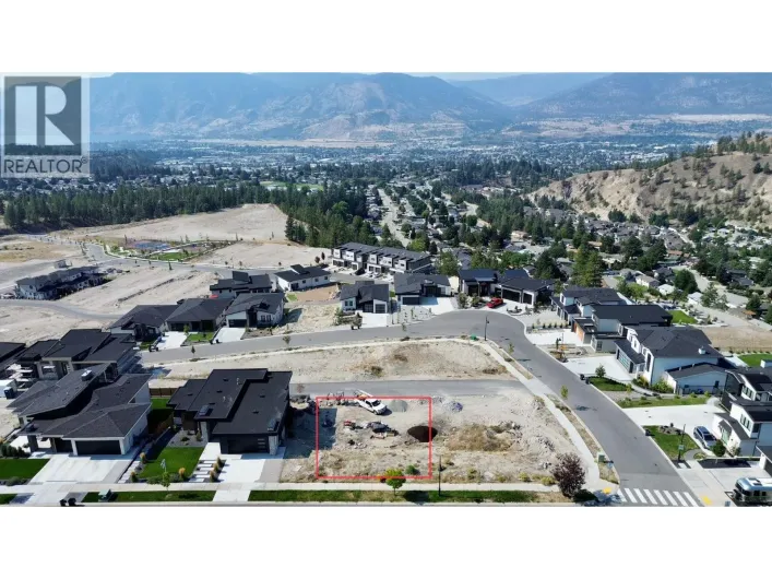 1063 ELK Street, Penticton