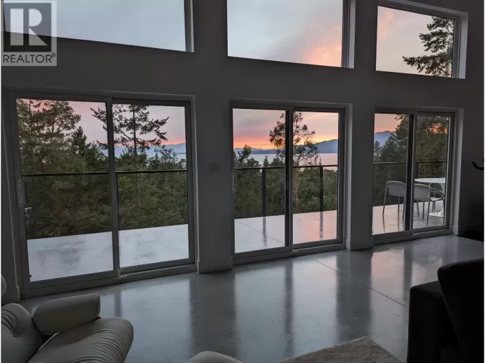 10632 WOOD BAY RIDGE ROAD, Halfmoon Bay