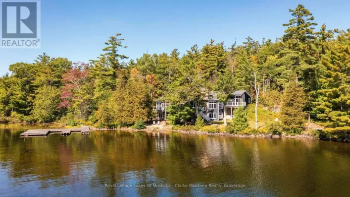 1064 ROAD 3200, Gravenhurst)