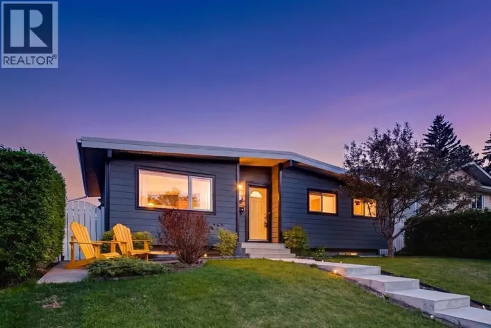 10651 Shillington Crescent SW, Calgary
