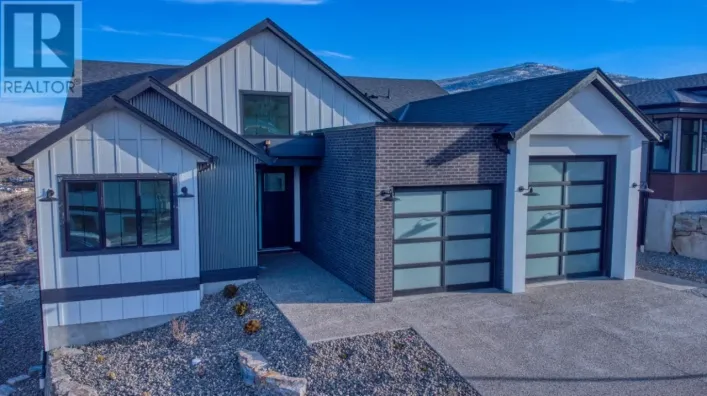 1066 Emslie Street, Kelowna