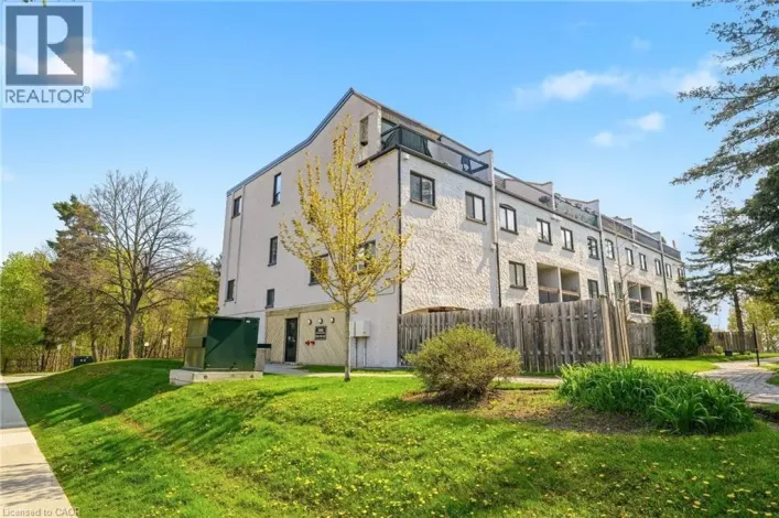 1066 FALGARWOOD Drive Unit# 154, Oakville