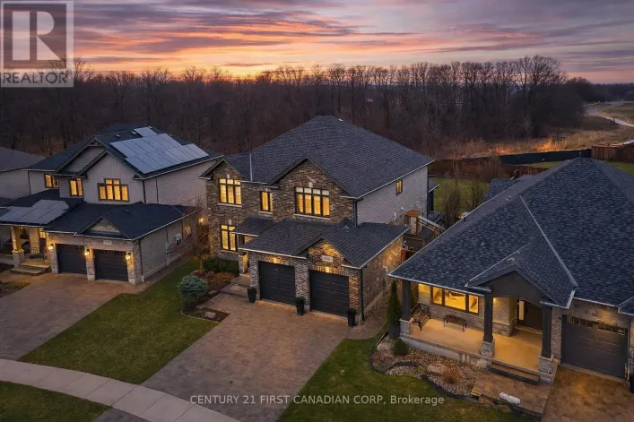 1066 RIVERBEND ROAD, London South