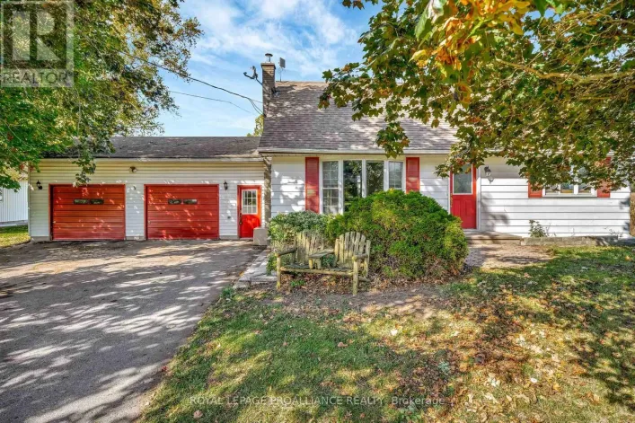 1067 AIRPORT PARKWAY, Belleville