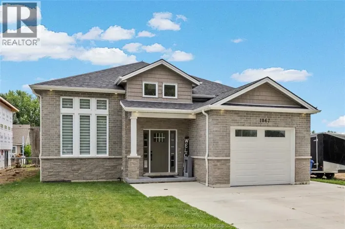 1067 MAPLE, Kingsville