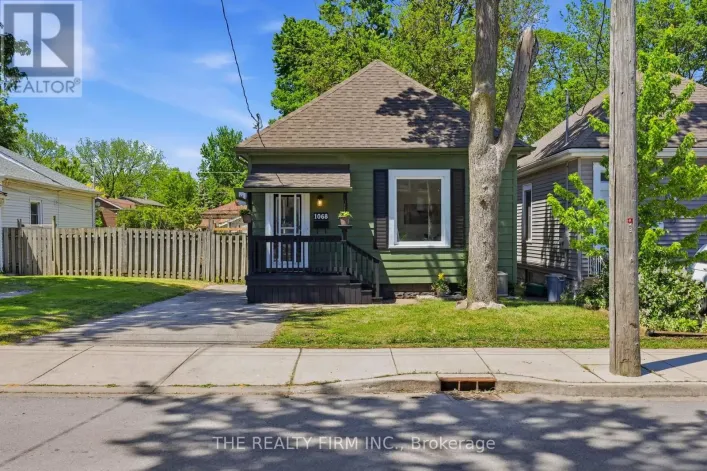 1068 MARGARET STREET, London East
