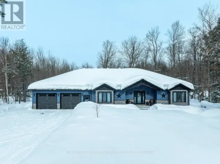 1068 XAVIER STREET, Gravenhurst