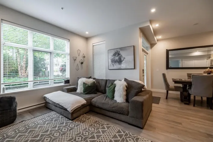 107 15436 31 AVENUE, Surrey