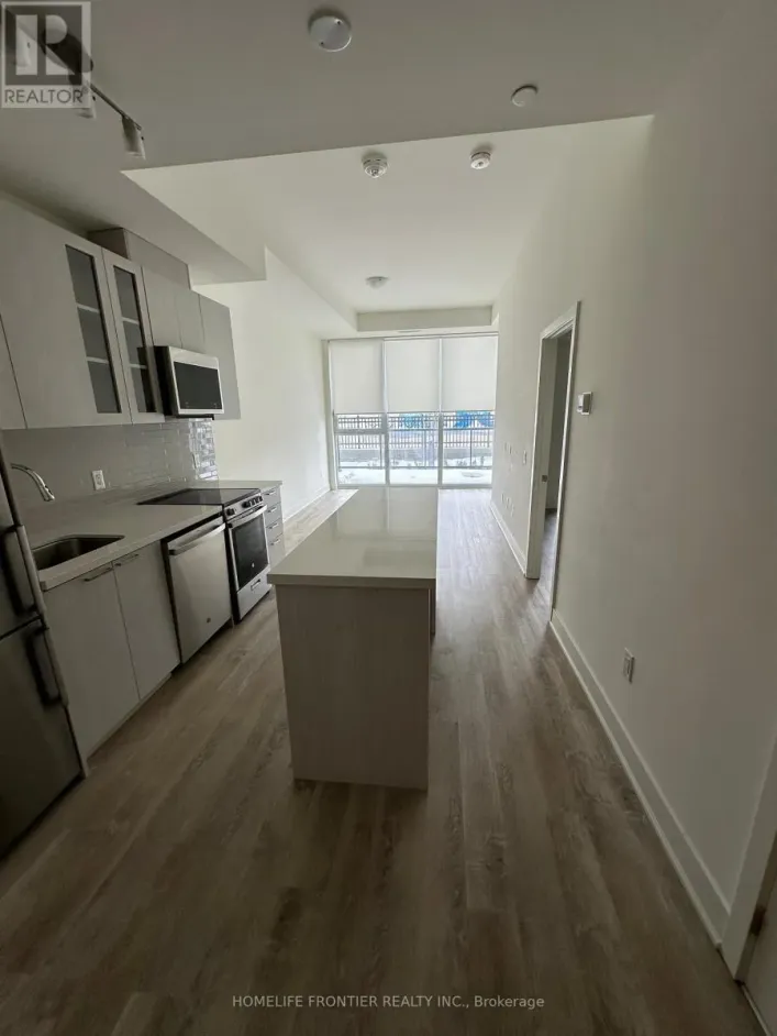 107 - 185 DEERFIELD ROAD, Newmarket