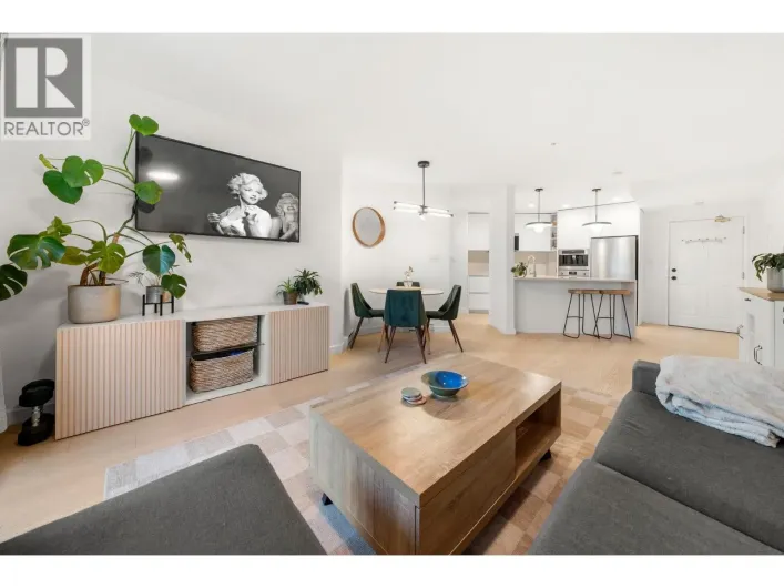 107 2023 FRANKLIN STREET, Vancouver