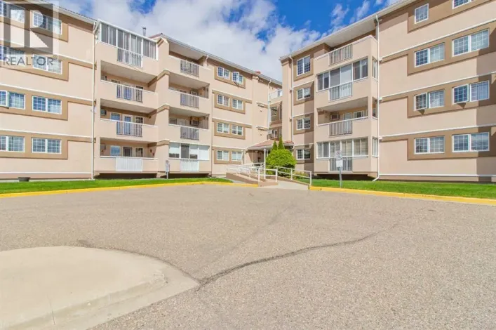107, 22 Park Meadows Drive SE, Medicine Hat
