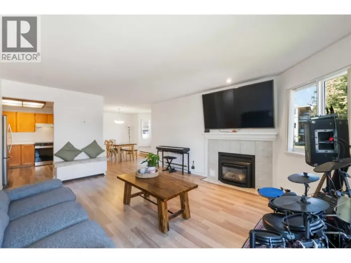 107 22222 119 AVENUE, Maple Ridge