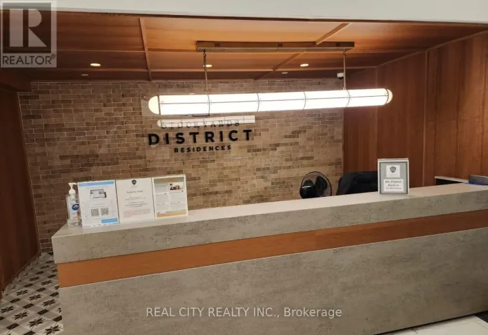 107 - 2300 ST CLAIR AVENUE W, Toronto