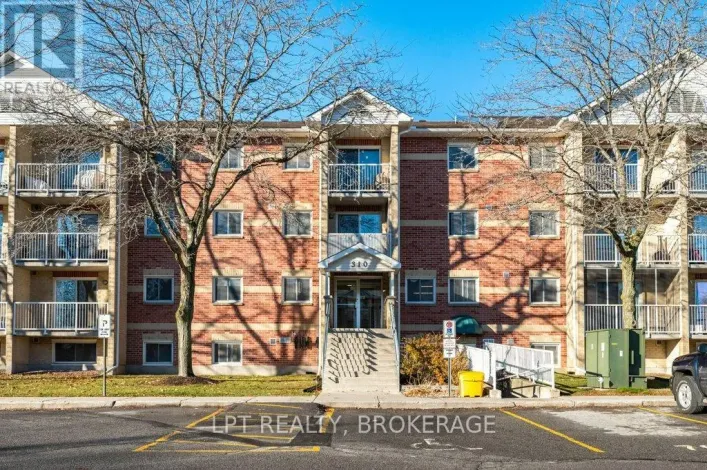 107 - 310 KINGSDALE AVENUE, Kingston