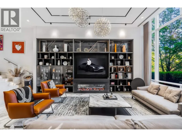 107 323 JERVIS STREET, Vancouver