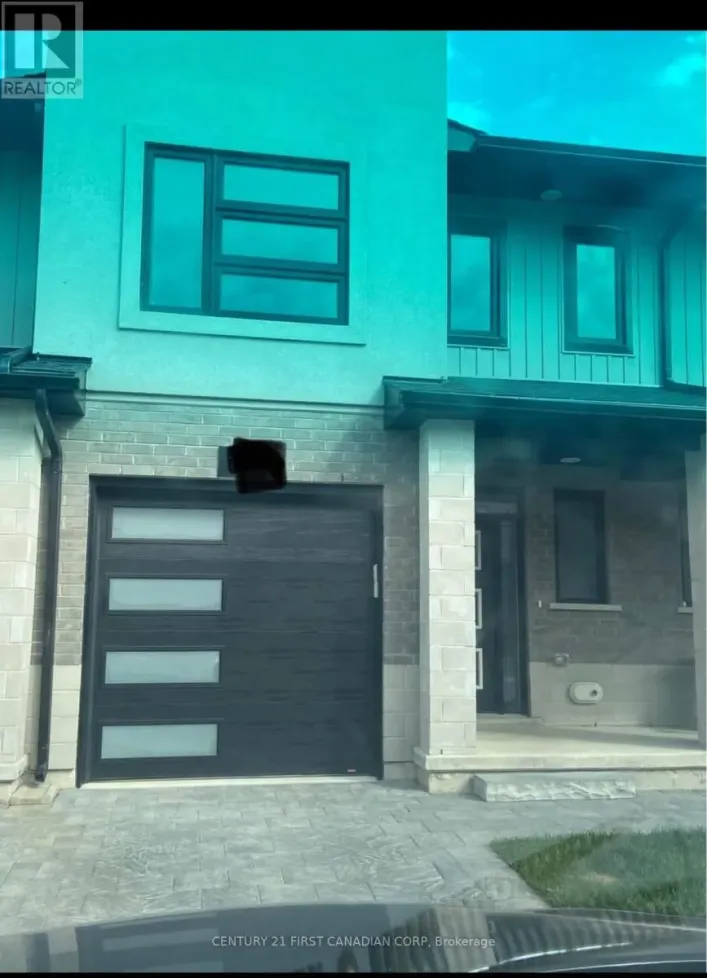 107 - 3380 SINGLETON AVENUE, London South