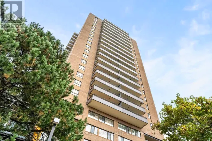 107 - 515 ST. LAURENT BOULEVARD, Ottawa