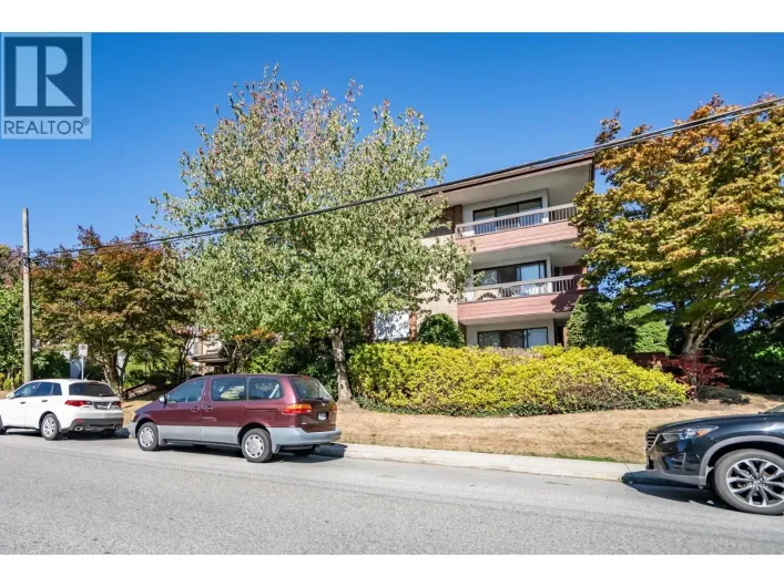 107 7180 LINDEN AVENUE, Burnaby