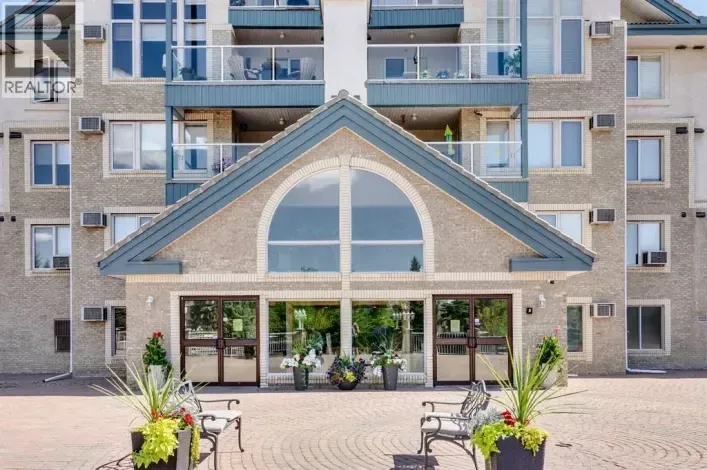 107, 7239 Sierra Morena Boulevard SW, Calgary