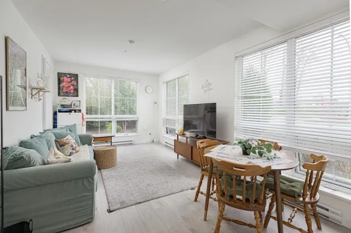 107 8379 201 STREET, Langley