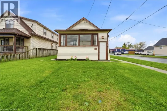 107 BROADWAY Street, Welland