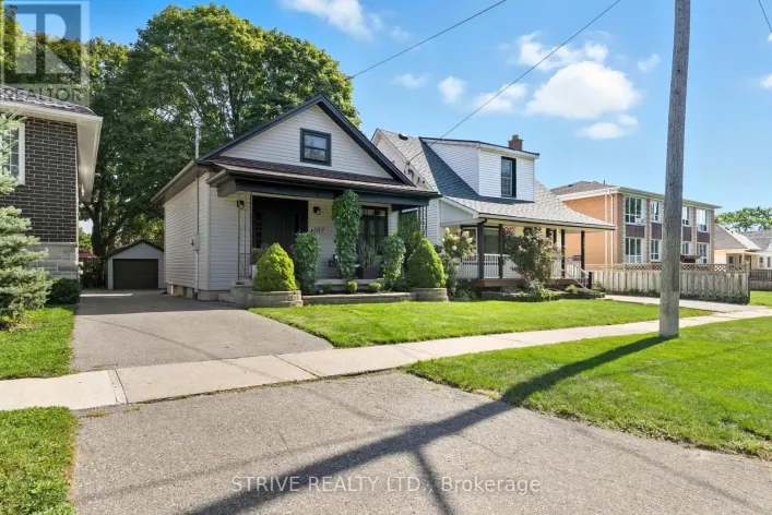 107 CROMWELL AVENUE, Oshawa