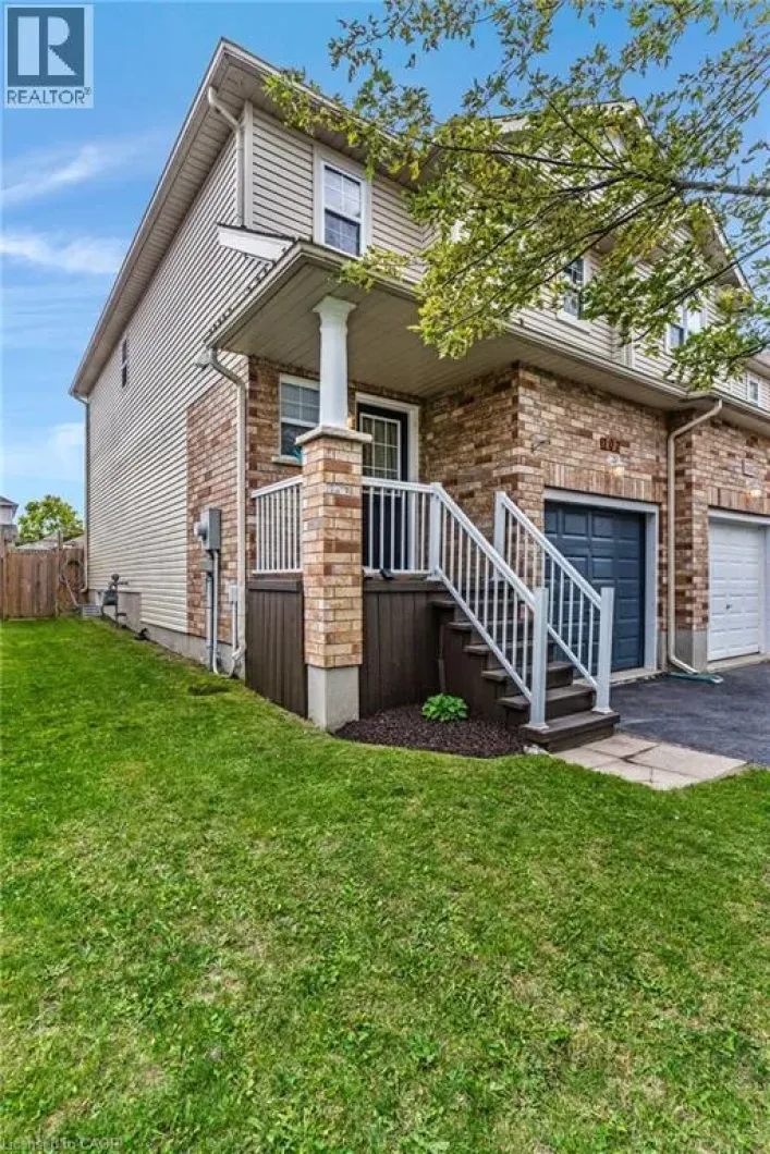 107 GIBBONS Drive, Fergus