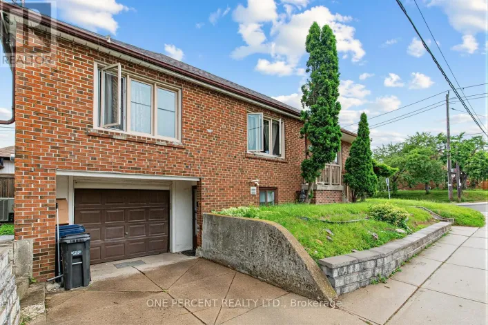 107 LONBOROUGH AVENUE, Toronto