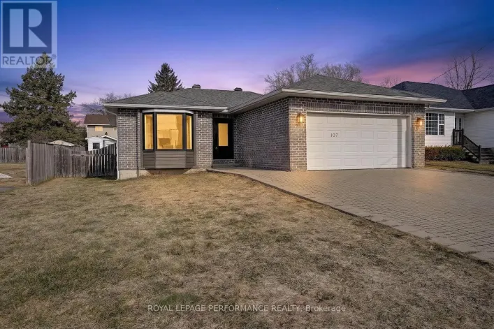 107 LORNE STREET, Smiths Falls