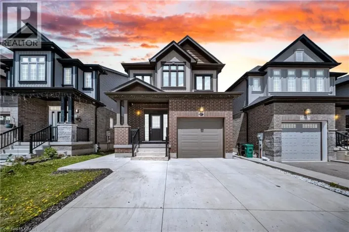 107 MONARCH WOODS Drive, Kitchener