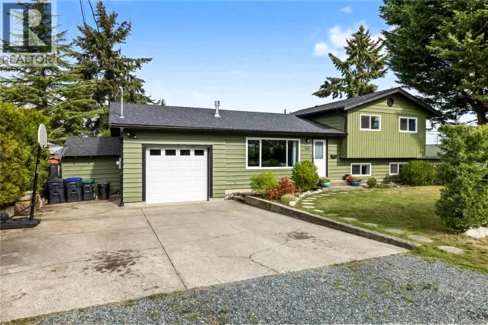 107 Moss Ave, Parksville