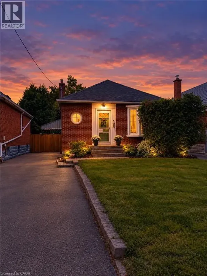 107 NORWOOD Road, Hamilton