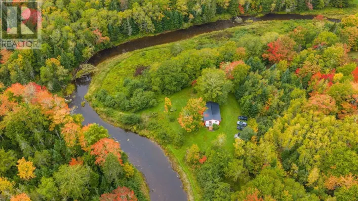 Recreational for sale: 107 Old Barr Road, Nine Mile River