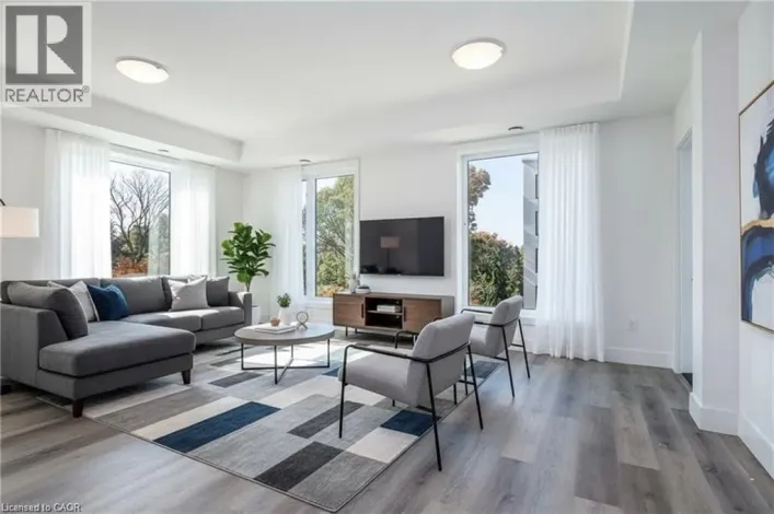 107 ROGER Street Unit# 414, Waterloo