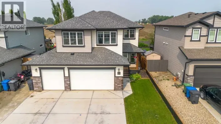 107 Westgate Drive, Coaldale