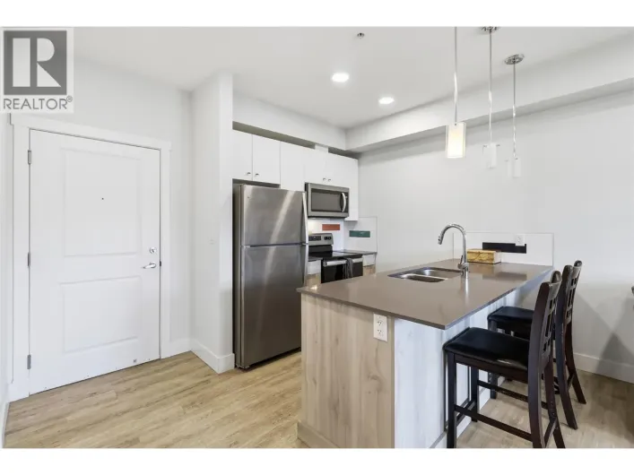 107 YEW Street Unit# 301, Kamloops