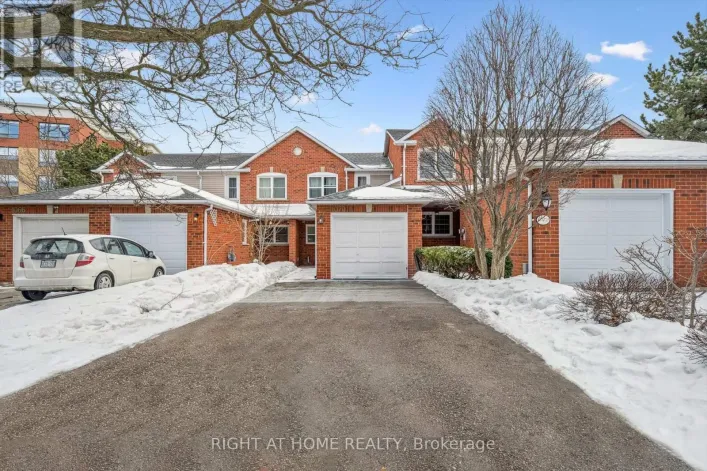 1070 QUEENS AVENUE, Oakville