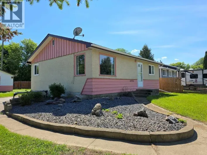10701 91 Street, Peace River