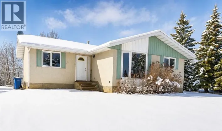 10702 104 Avenue, Grande Cache