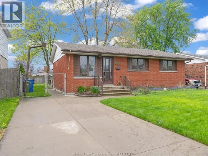 10705 LAMBETH, Windsor