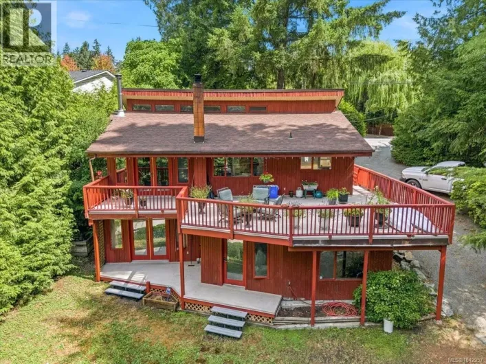 1071 Old Victoria Rd, Nanaimo