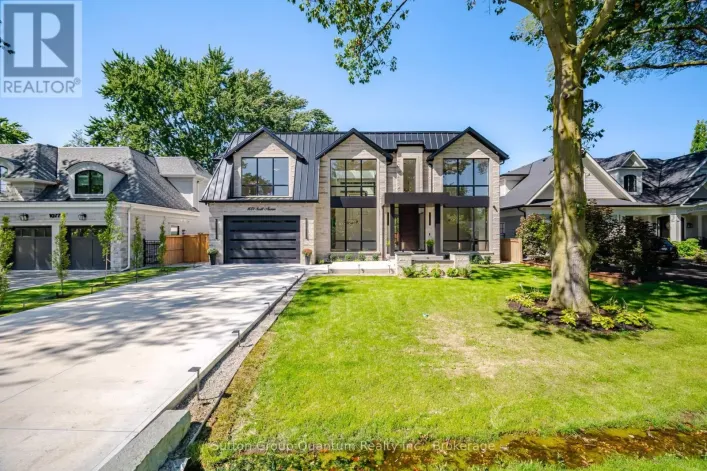 1071 SCOTT AVENUE N, Oakville