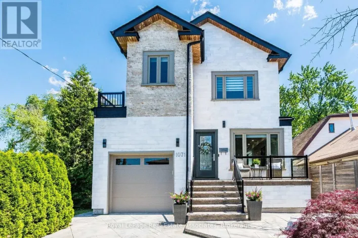 1071 WESTMOUNT AVENUE, Mississauga