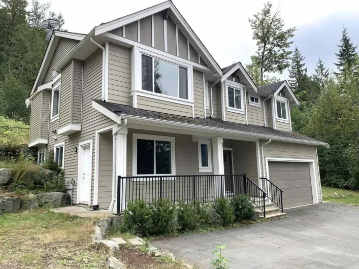 10710 SYLVESTER ROAD, Mission