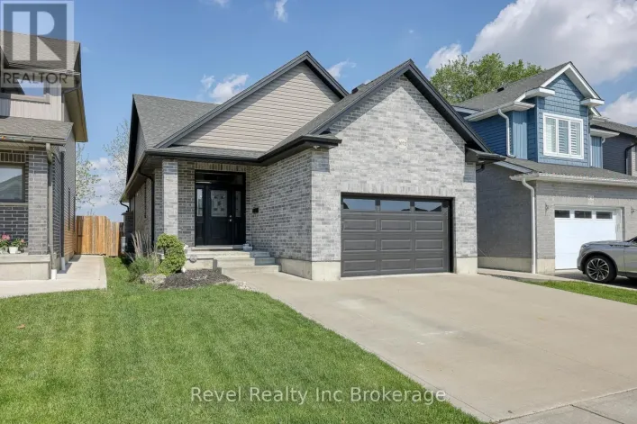 1072 ALBERNI ROAD, Woodstock