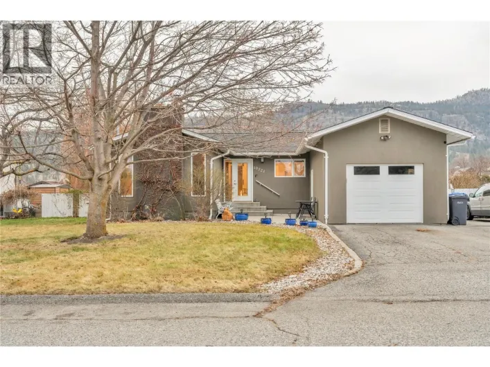 10721 Julia Street, Summerland